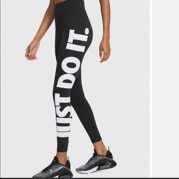 Nike Pants - NEW NIKE JUST DO IT LEGGINGS SZ MEDIUM BLACK